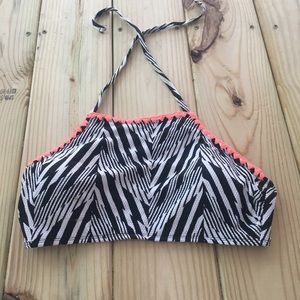 Bathing suit top never worn size m